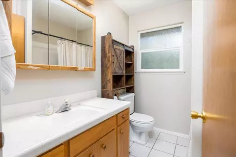 Bath - 3061 Glee Ln, Placerville, CA 95667 photo 1 of 3