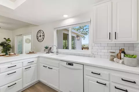 Kitchen - 3960 Rustic Rd, Cameron Park, CA 95682 photo 2 of 3