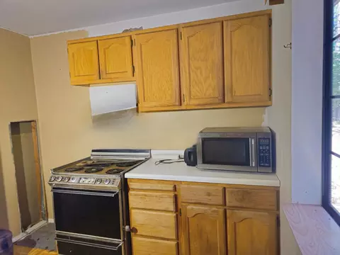 Kitchen - 41100 Putt Rd, Alta, CA 95701 photo 2 of 2