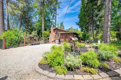 Exterior - 6169 Rolling Ct, Georgetown, CA 95634 photo 4 of 35