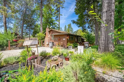 Exterior - 6169 Rolling Ct, Georgetown, CA 95634 photo 26 of 35