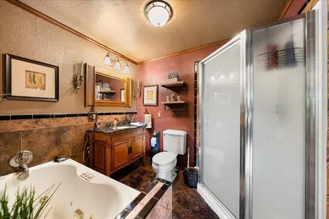 Bath - 6169 Rolling Ct, Georgetown, CA 95634 photo 3 of 3