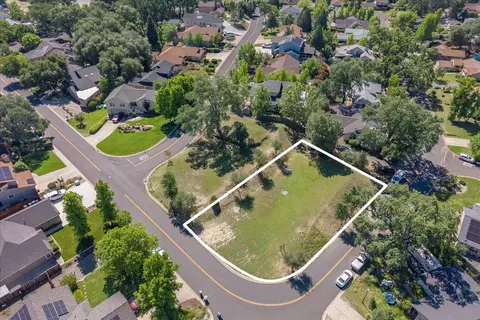 1145 Suzanne Dr, Angels Camp, CA 95222