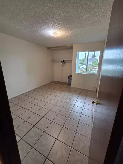 Bedroom - 933 Meadowview Dr, Galt, CA 95632 photo 1 of 7