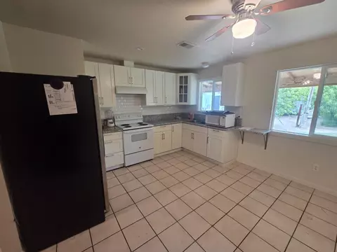 Kitchen - 933 Meadowview Dr, Galt, CA 95632 photo 1 of 2