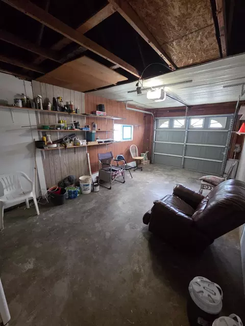 Other - 933 Meadowview Dr, Galt, CA 95632 photo 2 of 3