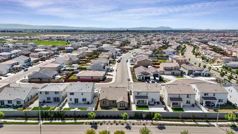 View/Area - 2008 Anders Ave, Manteca, CA 95337 photo 2 of 13
