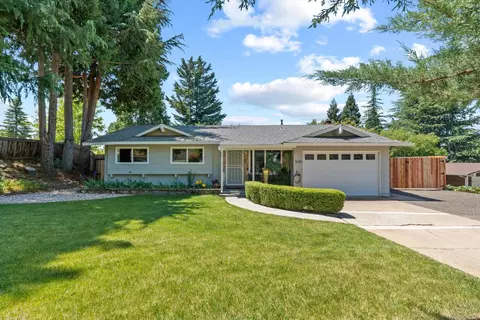 3080 Cascade Ct, Camino, CA 95709