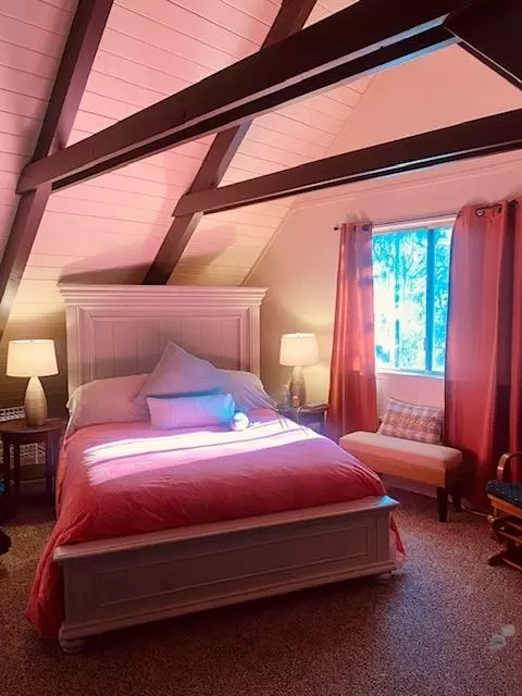 Bedroom - 2423 Quail Hill Rd, Copperopolis, CA 95228 photo 1 of 3