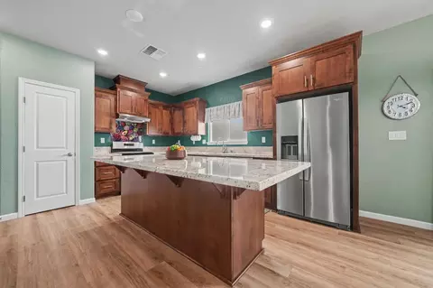 Kitchen - 1301 Montecito Ct, Ione, CA 95640 photo 5 of 7