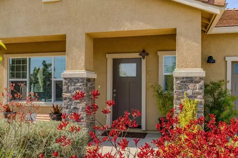 Exterior - 1301 Montecito Ct, Ione, CA 95640 photo 8 of 15
