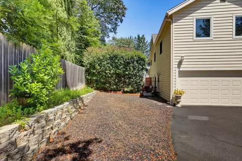 Exterior - 11174 Lower Circle Dr, Grass Valley, CA 95949 photo 17 of 19