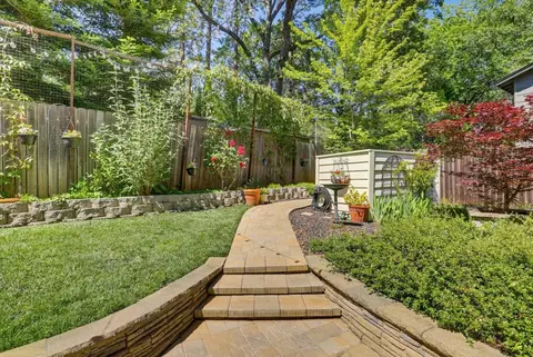 Exterior - 11174 Lower Circle Dr, Grass Valley, CA 95949 photo 8 of 19