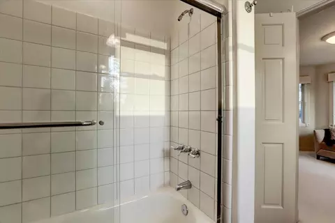 Bath - 11174 Lower Circle Dr, Grass Valley, CA 95949 photo 4 of 6