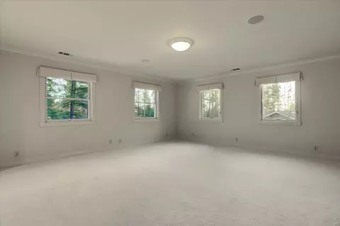 Bedroom - 11174 Lower Circle Dr, Grass Valley, CA 95949 photo 6 of 11