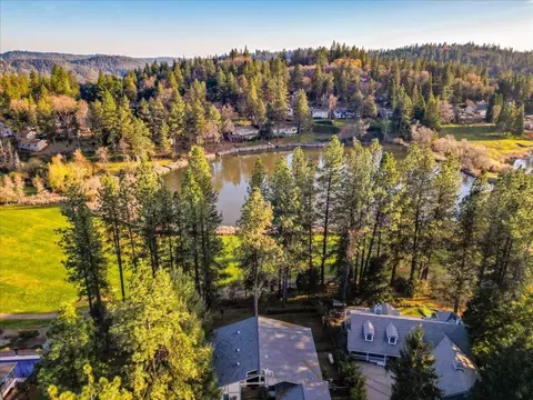 View/Area - 11174 Lower Circle Dr, Grass Valley, CA 95949 photo 6 of 8