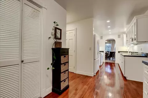 Entry Way - 11174 Lower Circle Dr, Grass Valley, CA 95949 photo 2 of 2