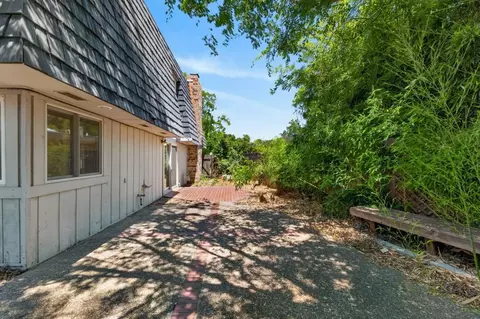 Exterior - 672 Flamenco Pl, Davis, CA 95616 photo 15 of 17