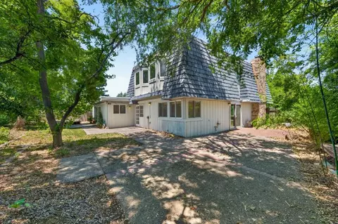 Exterior - 672 Flamenco Pl, Davis, CA 95616 photo 14 of 17