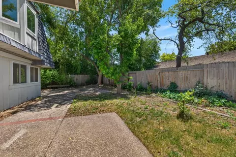 Exterior - 672 Flamenco Pl, Davis, CA 95616 photo 12 of 17