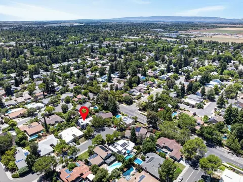 View/Area - 672 Flamenco Pl, Davis, CA 95616 photo 6 of 10