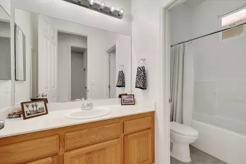 Bath - 10702 Stephanie, Live Oak, CA 95953 photo 1 of 6