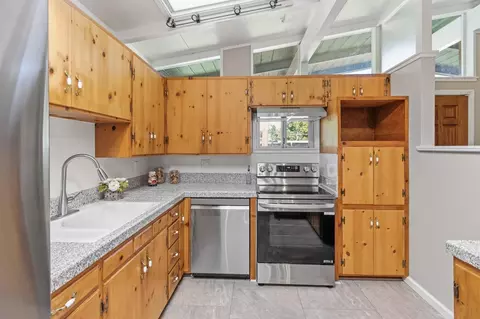 Kitchen - 4824 Hazelwood Ave, Carmichael, CA 95608 photo 1 of 1