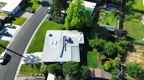 View/Area - 4824 Hazelwood Ave, Carmichael, CA 95608 photo 2 of 3