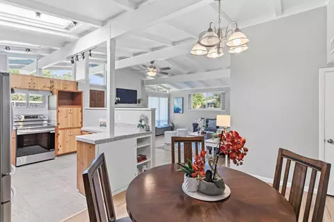 Dining - 4824 Hazelwood Ave, Carmichael, CA 95608 photo 3 of 3