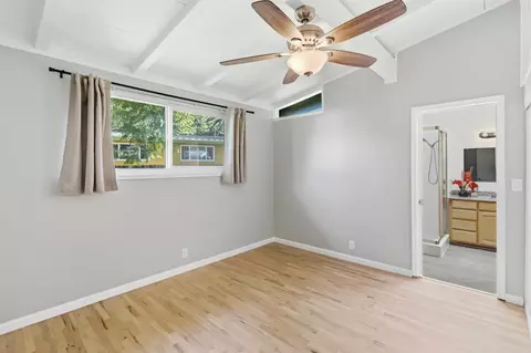 Bedroom - 4824 Hazelwood Ave, Carmichael, CA 95608 photo 4 of 6