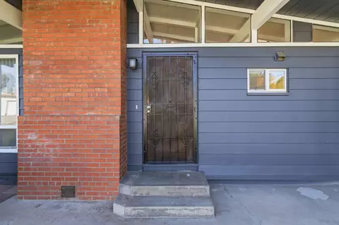 Exterior - 4824 Hazelwood Ave, Carmichael, CA 95608 photo 4 of 7