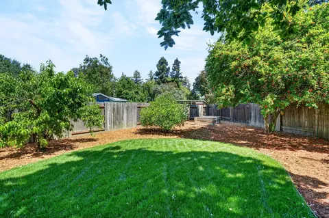 Exterior - 2841 Cascade Pl, Davis, CA 95618 photo 12 of 17