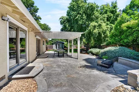 Exterior - 2841 Cascade Pl, Davis, CA 95618 photo 6 of 17