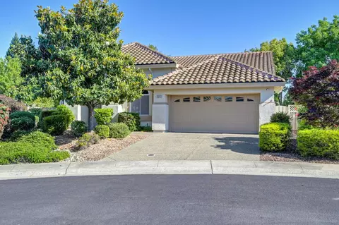 325 Roundhill Ct, Roseville, CA 95747