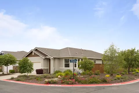 2004 Begonia Ln, El Dorado Hills, CA 95762
