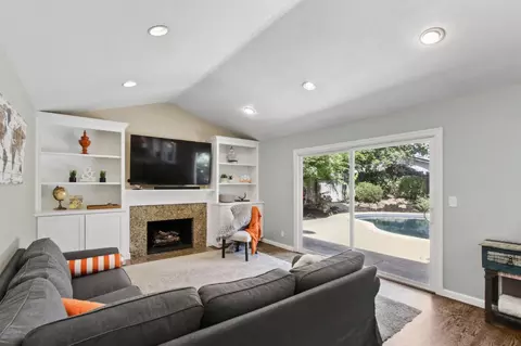 Living - 4921 Olive Oak Way, Carmichael, CA 95608 photo 1 of 2