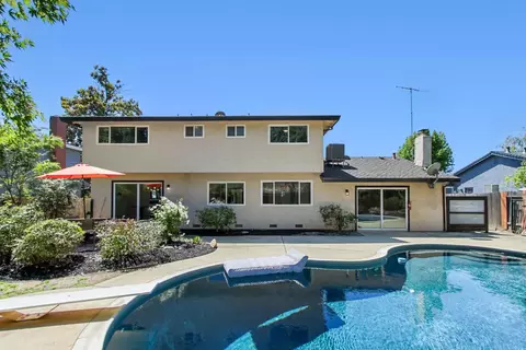 Exterior - 4921 Olive Oak Way, Carmichael, CA 95608 photo 6 of 7