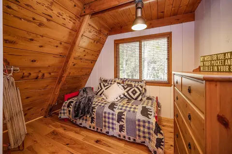Bedroom - 2629 Valley View Dr, Arnold, CA 95223 photo 1 of 5