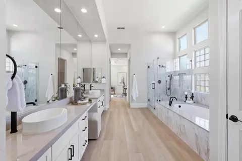 Bath - 1663 Barn Valley Ln, Lincoln, CA 95648 photo 1 of 6