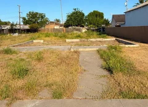 115 Willow Ave, Manteca, CA 95337