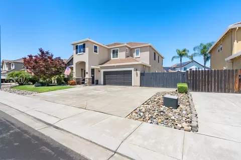 Exterior - 175 Feverfew St, Manteca, CA 95337 photo 2 of 19