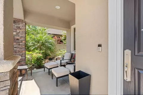 Exterior - 175 Feverfew St, Manteca, CA 95337 photo 5 of 19