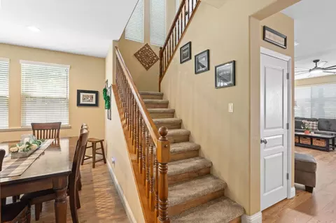 Entry Way - 175 Feverfew St, Manteca, CA 95337 photo 2 of 4