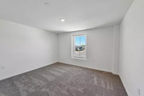 Bedroom - 2386 Satin Leaf Ct, Lodi, CA 95242 photo 8 of 10