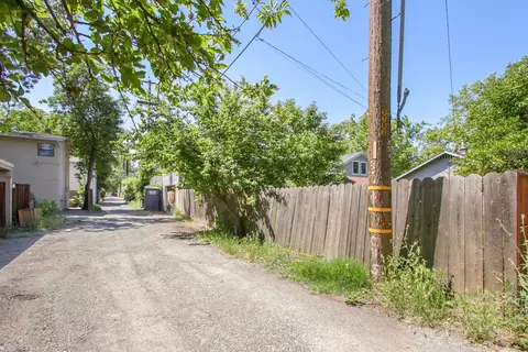 Exterior - 620 F St, Davis, CA 95616 photo 6 of 9