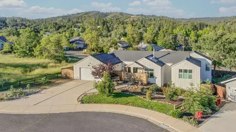 159 Stone Ridge Ct, Murphys, CA 95247