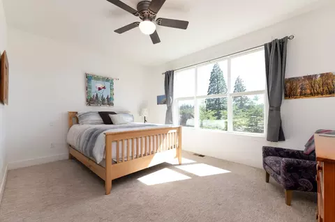 Bedroom - 159 Stone Ridge Ct, Murphys, CA 95247 photo 5 of 10