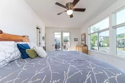 Bedroom - 159 Stone Ridge Ct, Murphys, CA 95247 photo 4 of 10