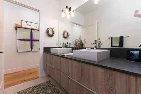 Bath - 159 Stone Ridge Ct, Murphys, CA 95247 photo 11 of 11
