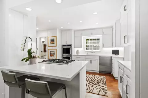 Kitchen - 930 Sycamore Ave, Modesto, CA 95350 photo 1 of 4